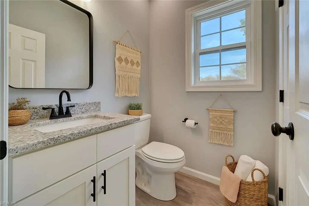 534 Halifax ST, PETERSBURG VA 23803 - Photo 5