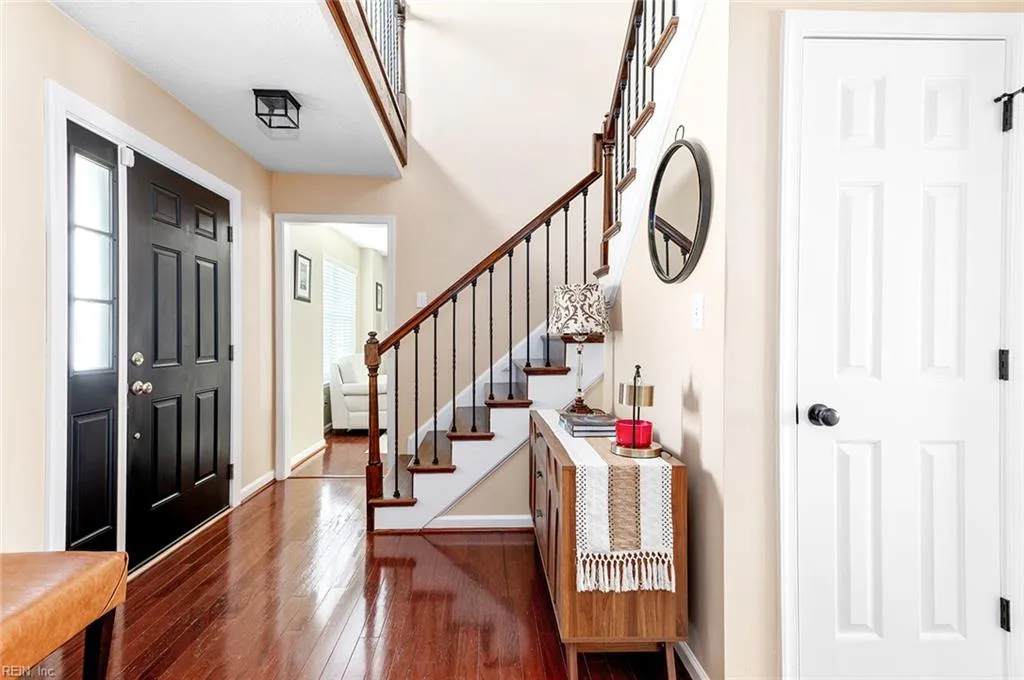 4 Mullins CT, HAMPTON VA 23666 - Photo 4