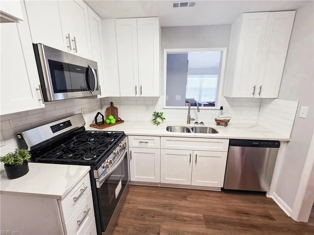 3 Mountain Ashe PL, HAMPTON VA 23666 - Photo 4