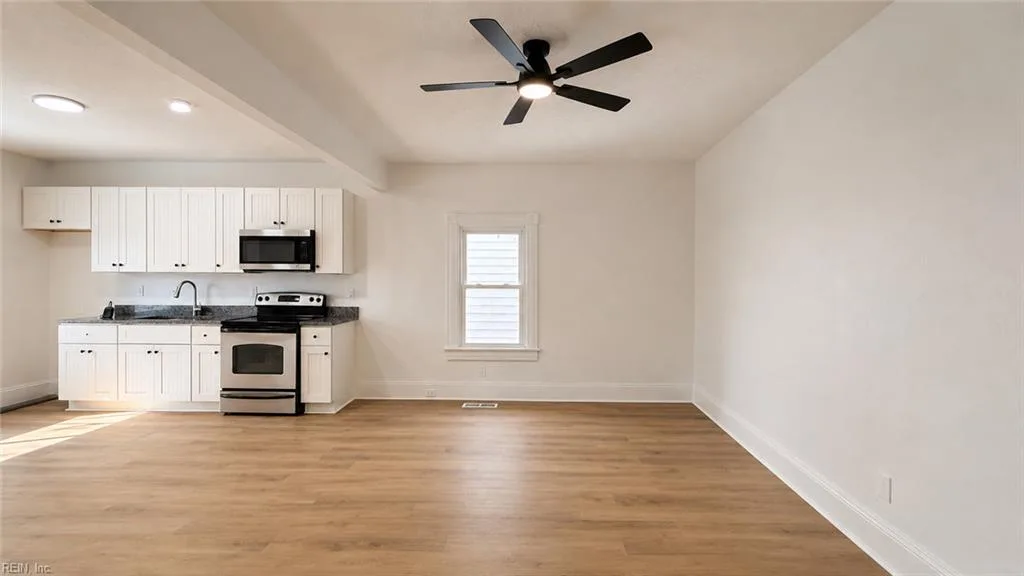 3127 Peronne AVE, NORFOLK VA 23509 - Photo 4