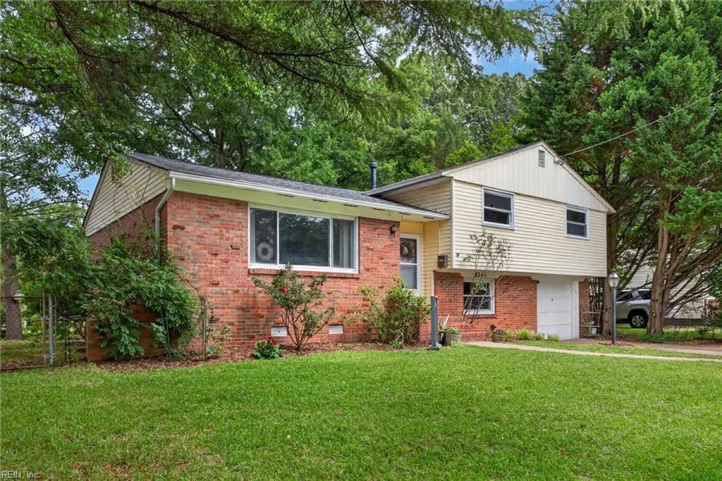 8346 Dickson DR, NORFOLK VA 23518 - Photo 3