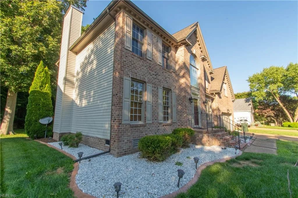 217 Pasture LN, YORKTOWN VA 23693 - Photo 3