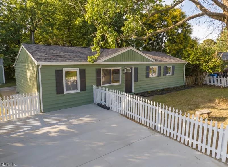 4720 Whistler LN, VIRGINIABEACH VA 23455 - Photo 2