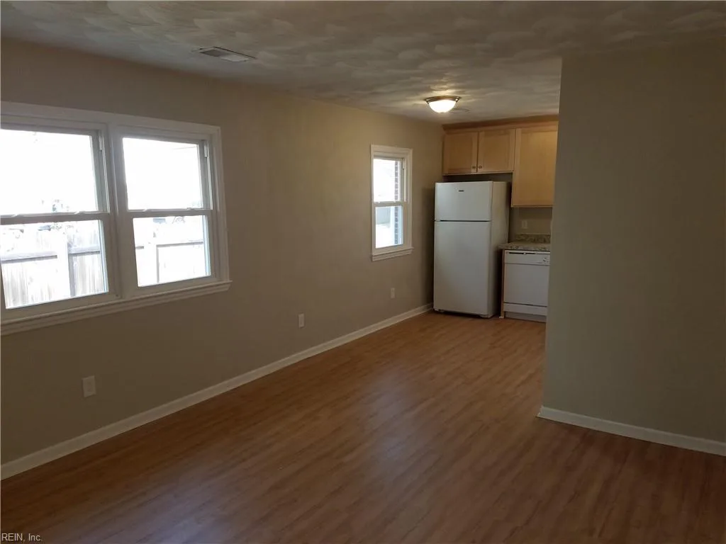 8021 Ransom RD #A-B, NORFOLK VA 23518 - Photo 5