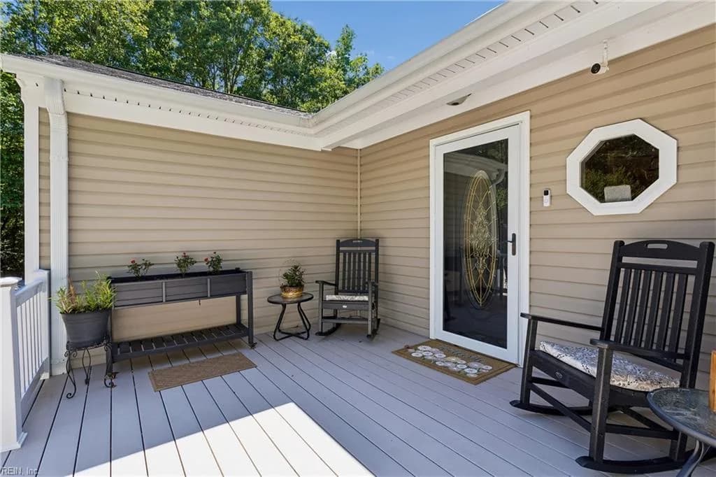 9006 Indian RD, GLOUCESTER VA 23061 - Photo 5