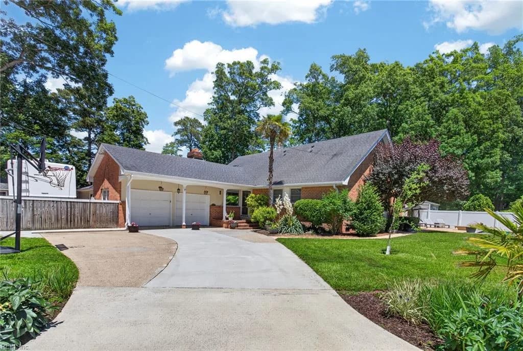 4848 Brigadoon DR, VIRGINIABEACH VA 23455 - Photo 2