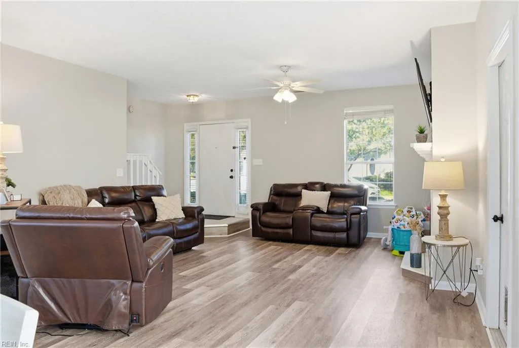 4504 Brinker DR, VIRGINIABEACH VA 23462 - Photo 4