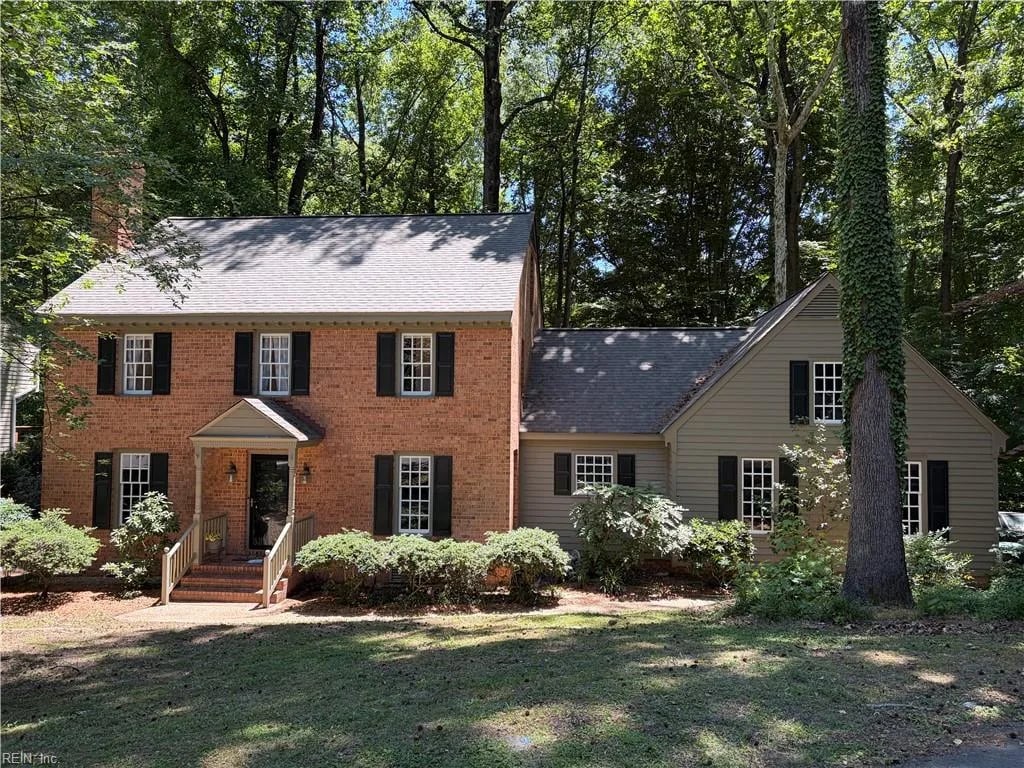 112 Barrett PL, WILLIAMSBURG VA 23185