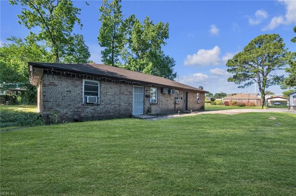 3002 Illinois AVE, NORFOLK VA 23513 - Photo 3