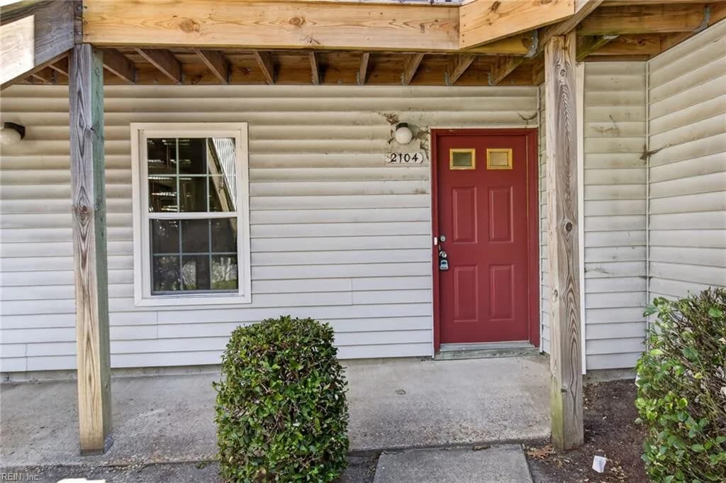 2104 Advent CT, VIRGINIABEACH VA 23454 - Photo 3