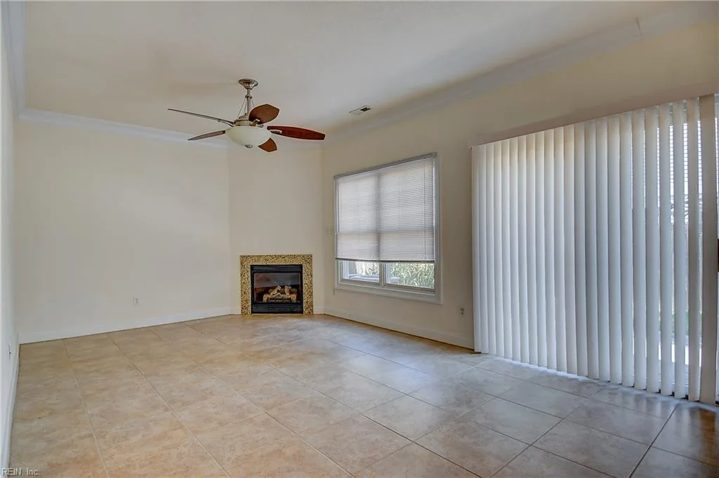 2224 Berrie CIR W, VIRGINIABEACH VA 23455 - Photo 5