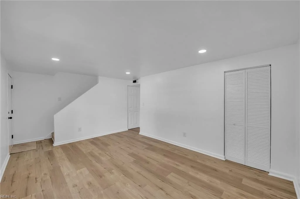 2319 Andrews BLVD, HAMPTON VA 23663 - Photo 5
