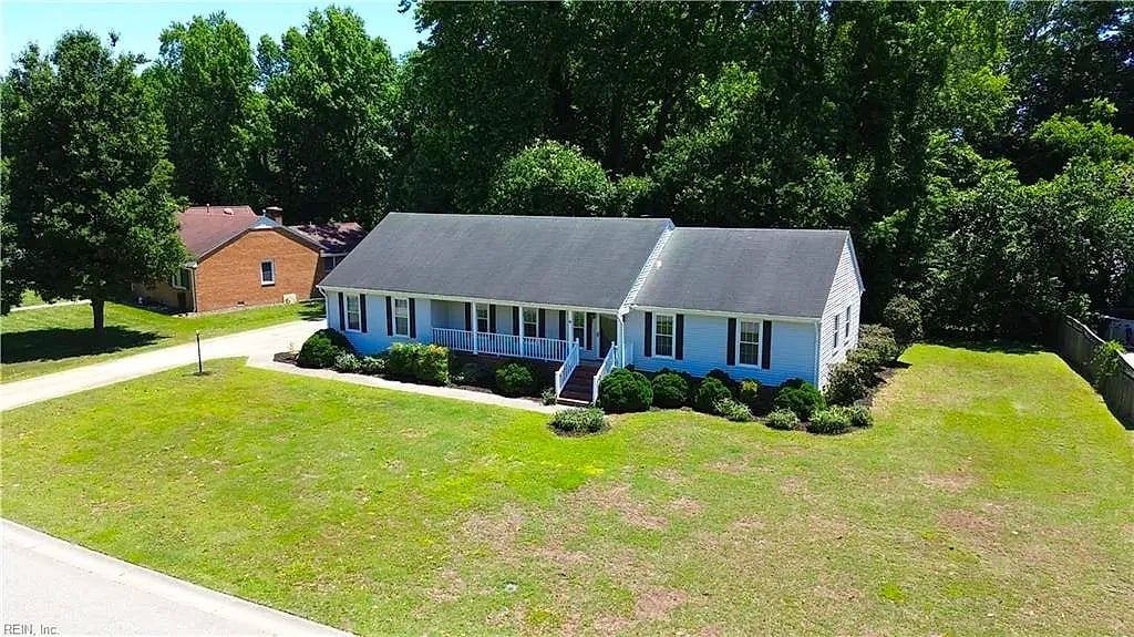 4616 Schooner BLVD, Suffolk — 4 bed Residential, 1,760 sqft