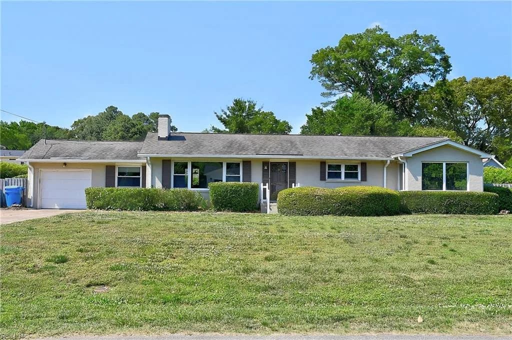 1820 Ashley DR, VIRGINIABEACH VA 23454 - Main photo