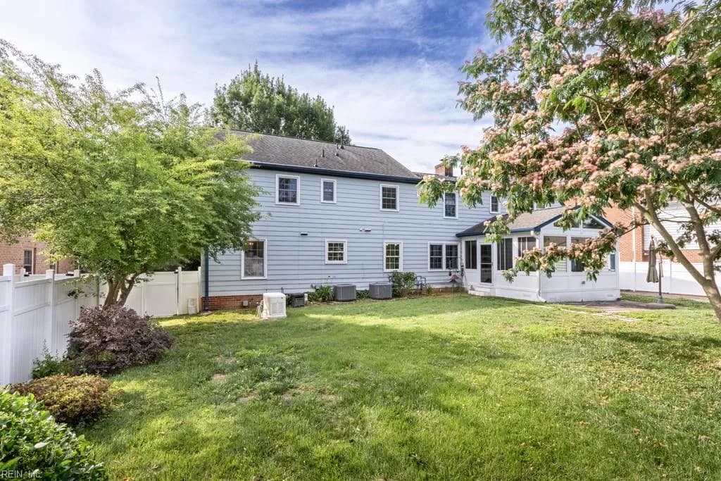 85 Waterview DR, NEWPORTNEWS VA 23608 - Photo 4