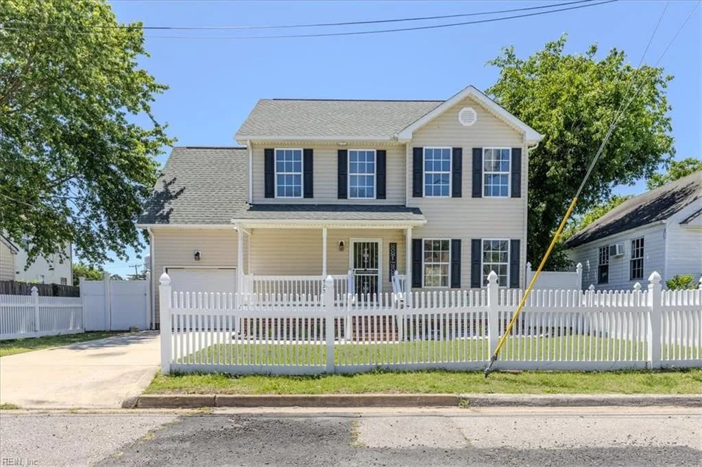 925 Fayette ST, PORTSMOUTH VA 23704 - Main photo