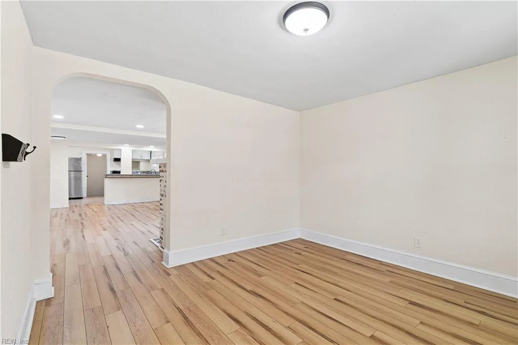 3116 Verdun AVE, NORFOLK VA 23509 - Photo 5