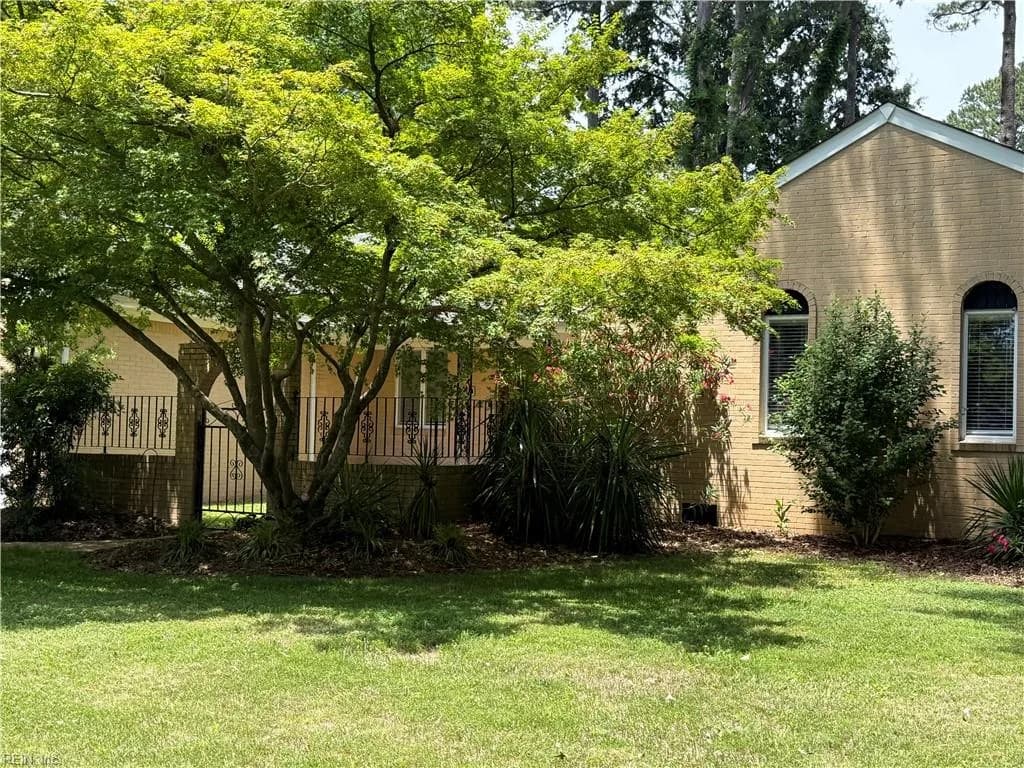 508 Bartell DR, CHESAPEAKE VA 23322 - Photo 2