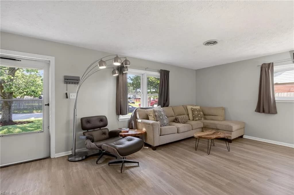 657 Declaration RD, VIRGINIABEACH VA 23462 - Photo 5