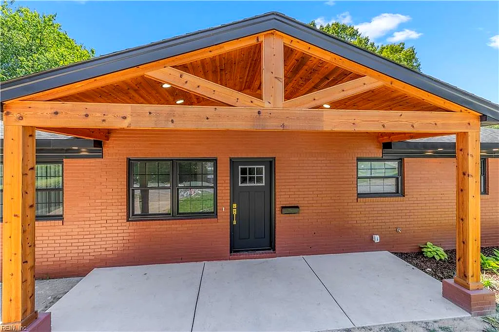 4705 Whistler LN, Virginia Beach — 4 bed Residential, 1,820 sqft
