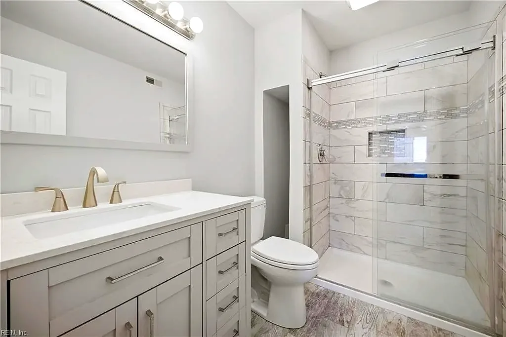 3200 Lynnhaven DR #202, VIRGINIABEACH VA 23451 - Photo 3