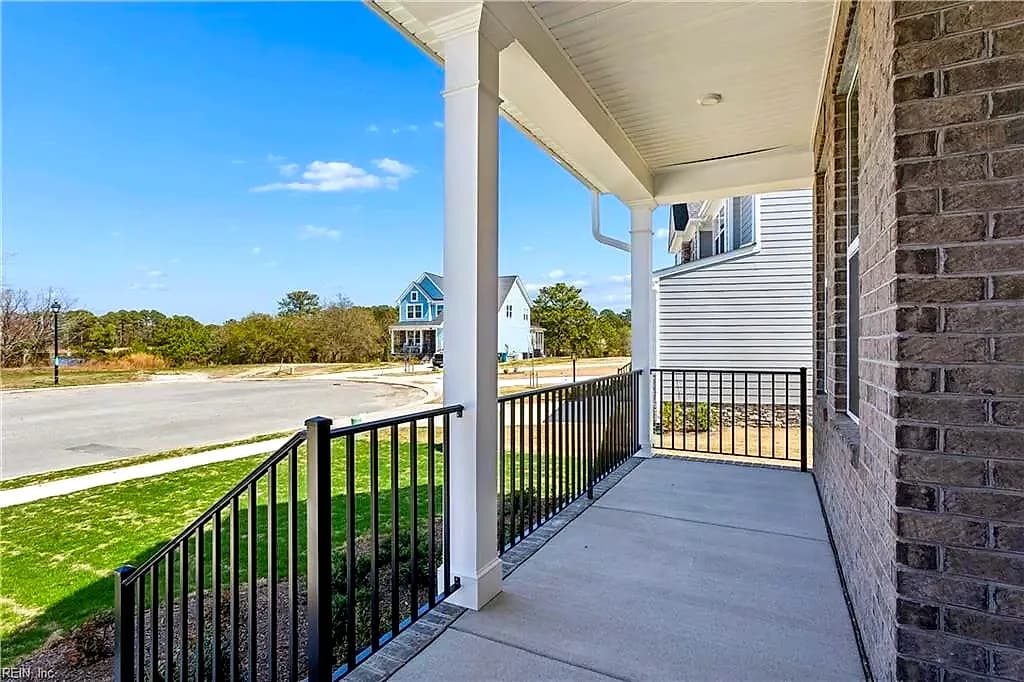 128 Robert Bruce RD, POQUOSON VA 23662 - Photo 3