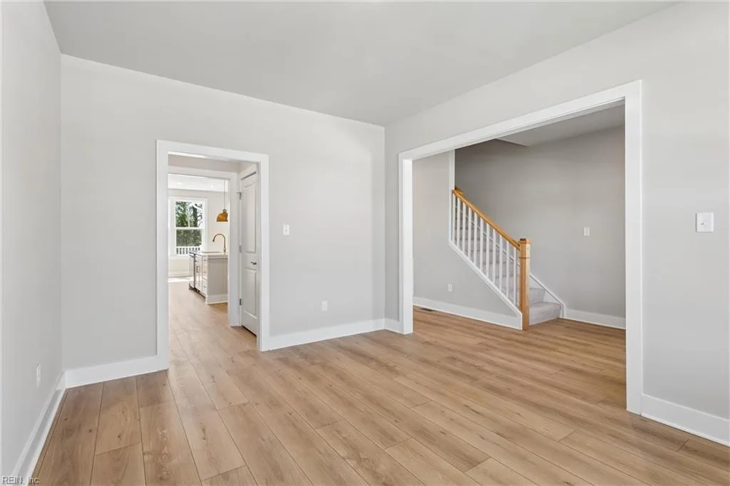 128 Robert Bruce RD, POQUOSON VA 23662 - Photo 4