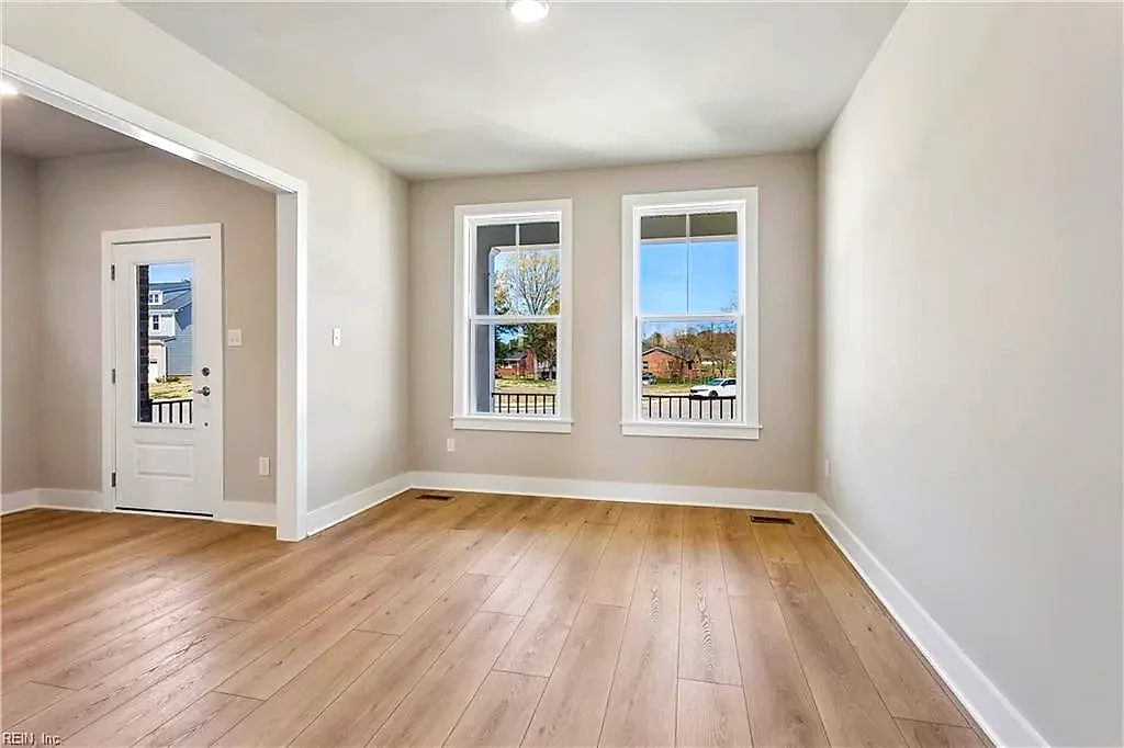 128 Robert Bruce RD, POQUOSON VA 23662 - Photo 5