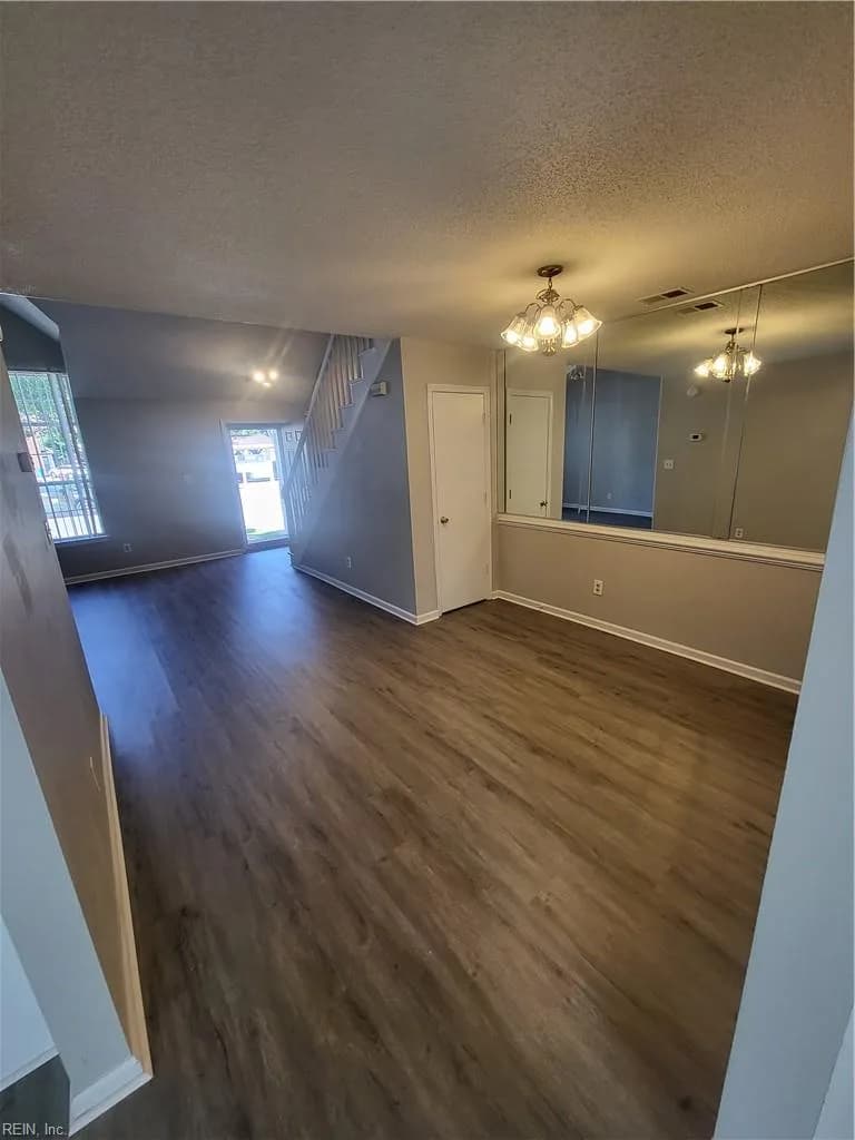 1119 Shoal Creek TRL, CHESAPEAKE VA 23320 - Photo 5