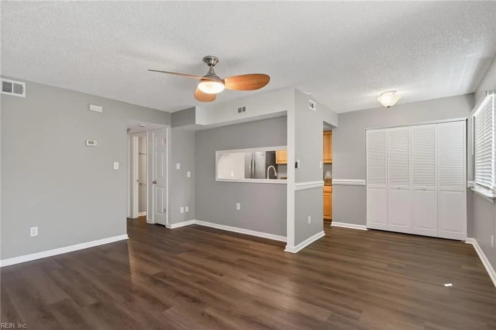 3528 Dublin CT, VIRGINIABEACH VA 23453 - Photo 3