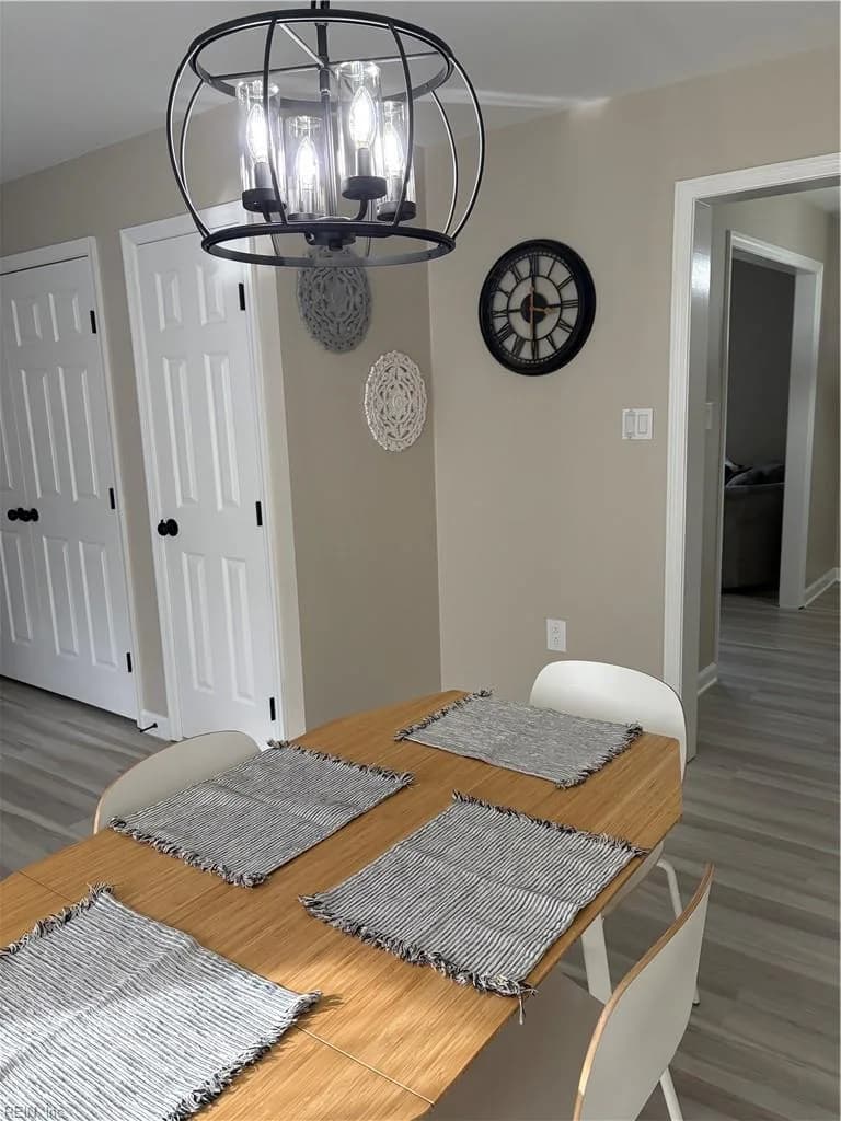 1090 Washington DR, CHESAPEAKE VA 23322 - Photo 4