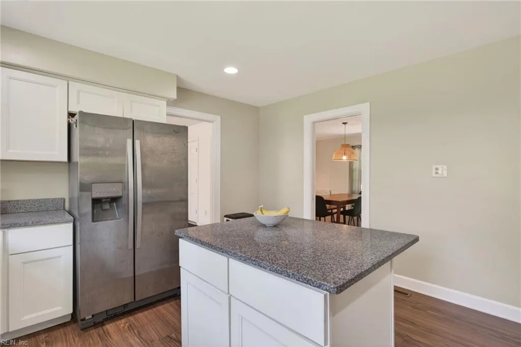 2321 Bidgood DR, PORTSMOUTH VA 23703 - Photo 4