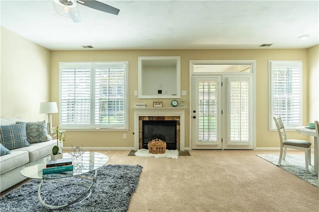 114 Bluff TER, NEWPORTNEWS VA 23602 - Photo 3