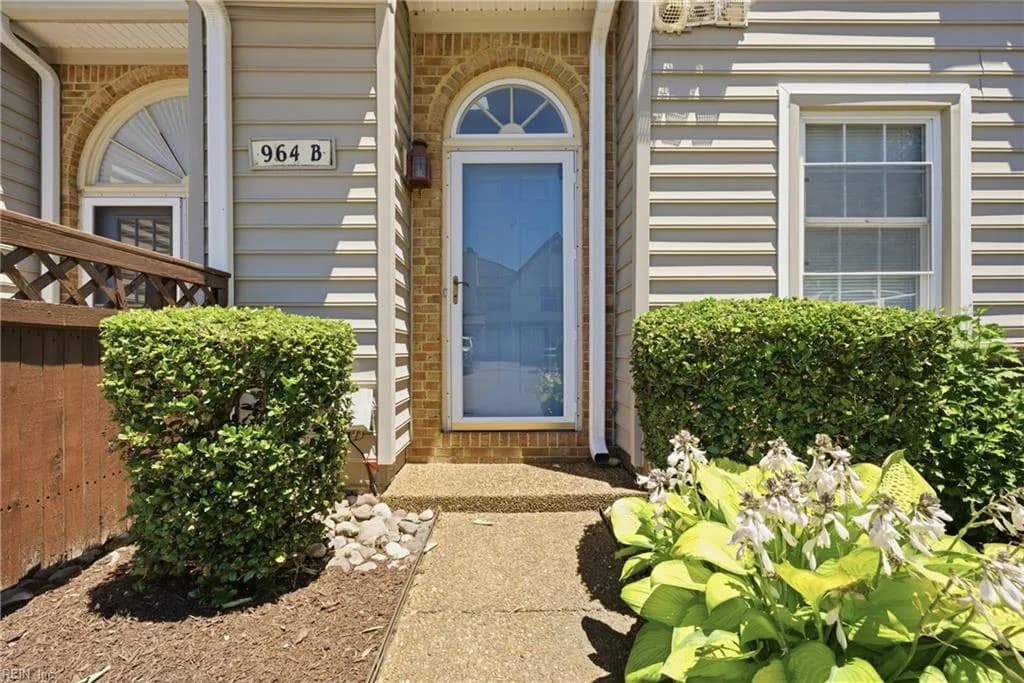 964 Saint Andrews RCH #B, CHESAPEAKE VA 23320 - Photo 4