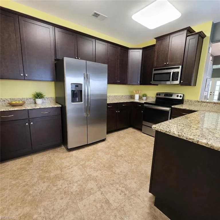 7117 Arrington ST, SUFFOLK VA 23435 - Photo 3
