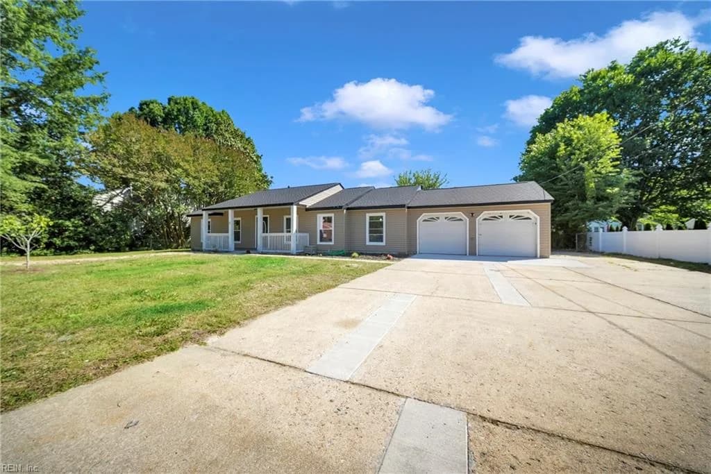 927 Moyer RD, NEWPORTNEWS VA 23608 - Photo 4