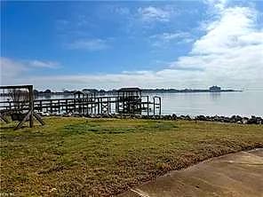 323 S Willard AVE, HAMPTON VA 23663 - Photo 5