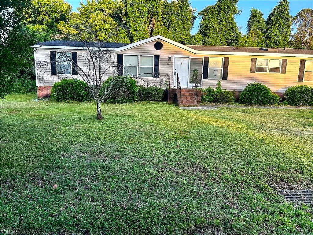 213 Butler ST, Waverly — 4 bed Residential, 1,728 sqft