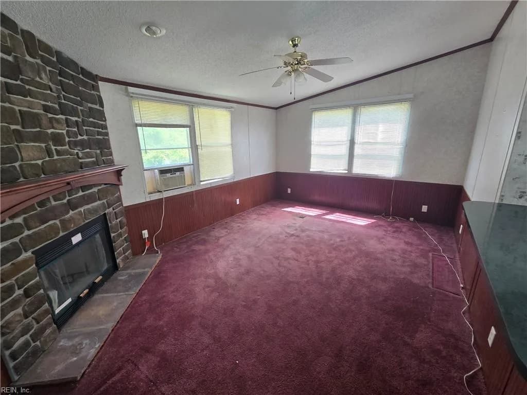 213 Butler ST, WAVERLY VA 23890 - Photo 4
