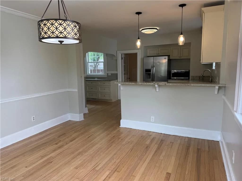 407 Sussex DR, PORTSMOUTH VA 23707 - Photo 3