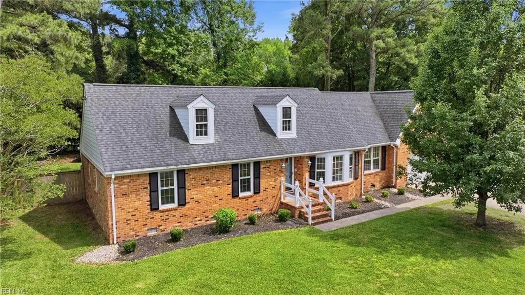 337 Woodbridge DR, CHESAPEAKE VA 23322 - Photo 4