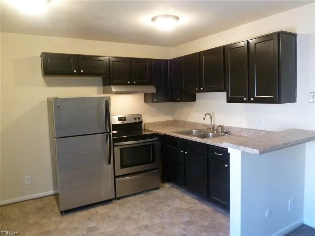 1111 Hugo ST #F, NORFOLK VA 23513 - Photo 5