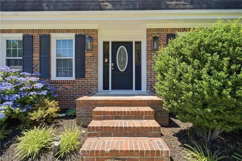 5309 Balfor DR, VIRGINIABEACH VA 23464 - Photo 5