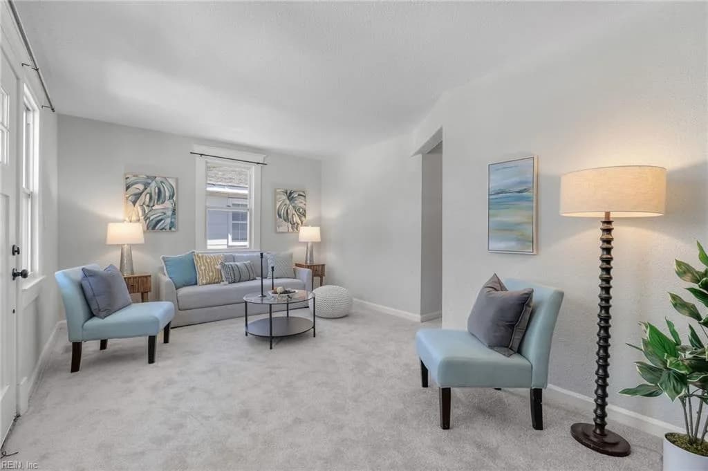 8916 London St ST, NORFOLK VA 23503 - Photo 2