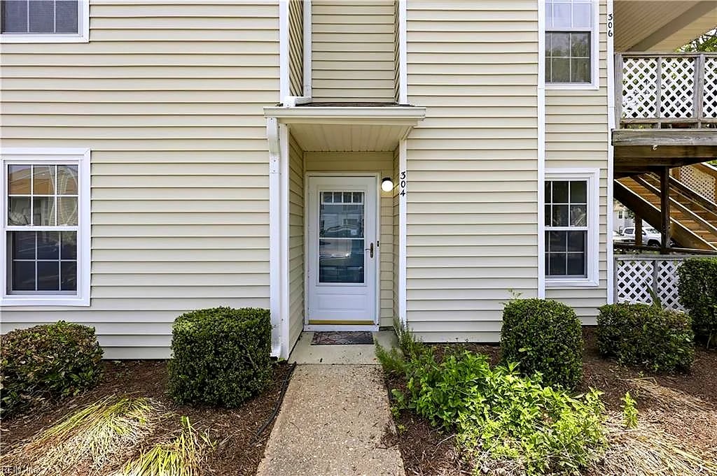 304 Thalia Station CT, Virginia Beach — 2 bed Residential, 866 sqft