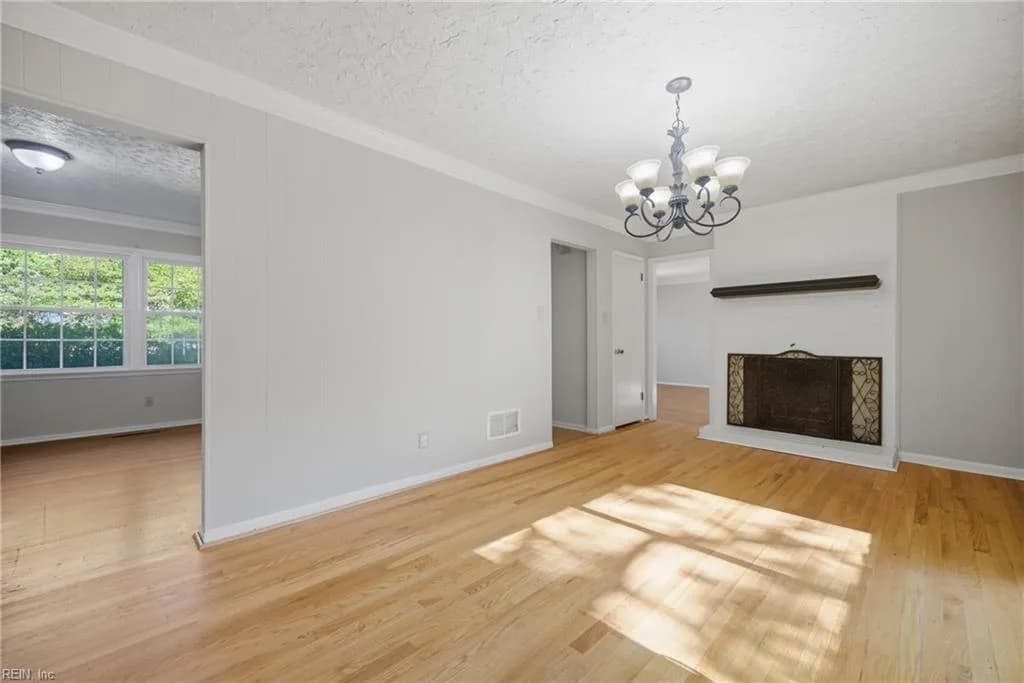 344 Coventry RD, VIRGINIABEACH VA 23462 - Photo 5