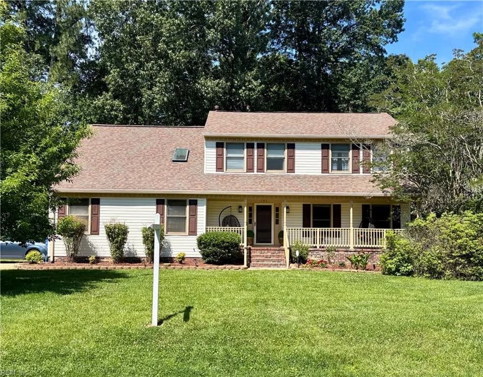 101 Cranwood CT, YORKTOWN VA 23693 - Photo 2