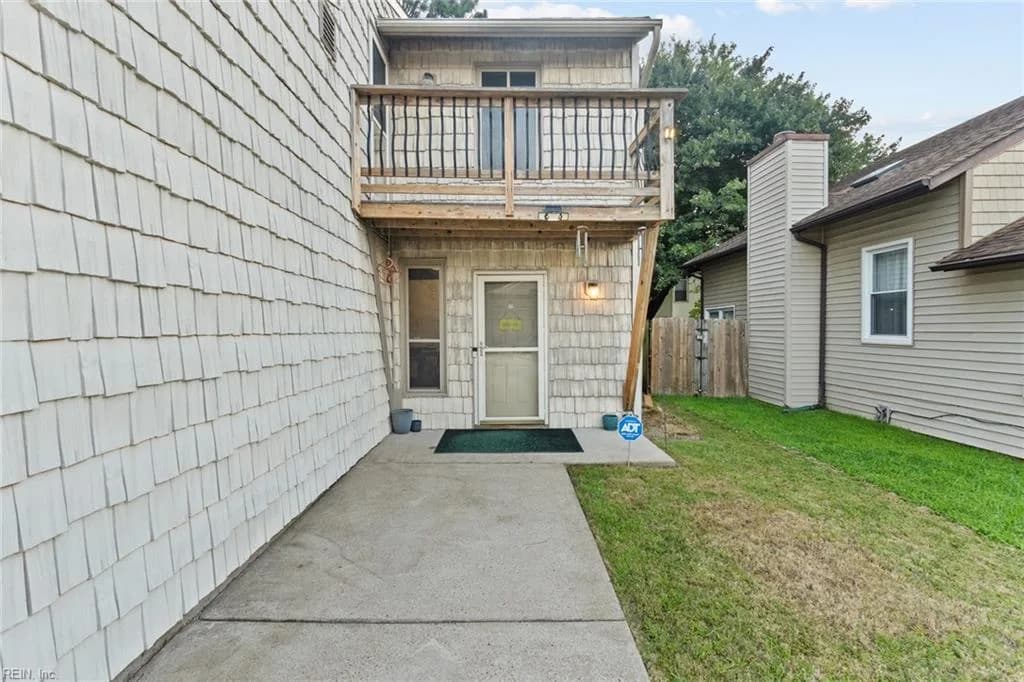 5104 Earlston LN, VIRGINIABEACH VA 23464 - Photo 3