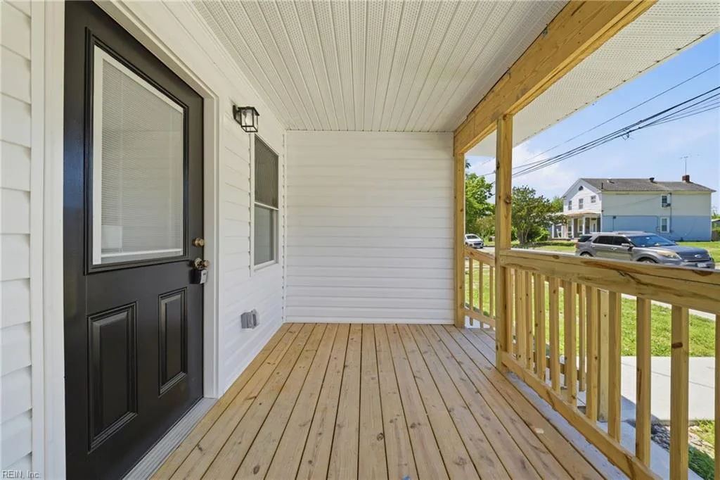 2315 Westminster AVE, NORFOLK VA 23504 - Photo 3
