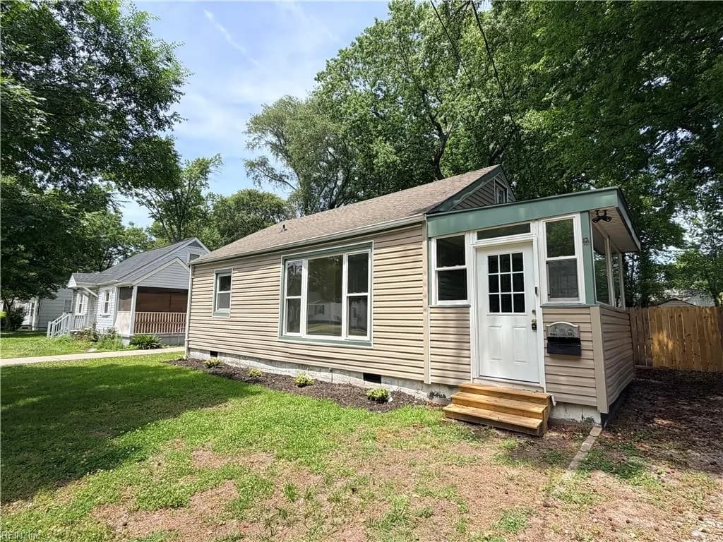 428 Biltmore RD, NORFOLK VA 23505 - Photo 2